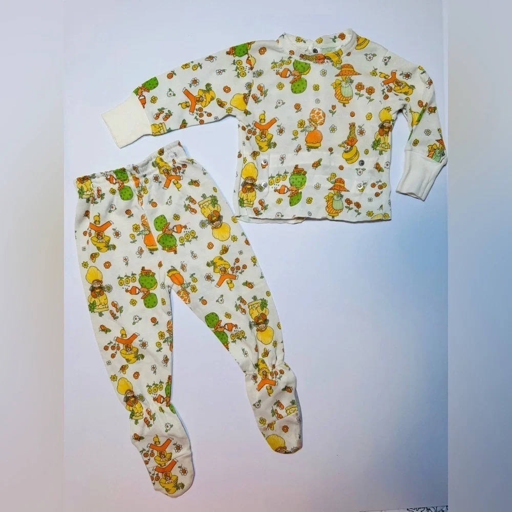 Vintage Carters Two Piece Snapable Footed Playsuit Size 12M